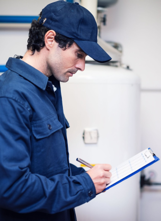 How quickly can a qualified engineer respond to a commercial boiler breakdown?